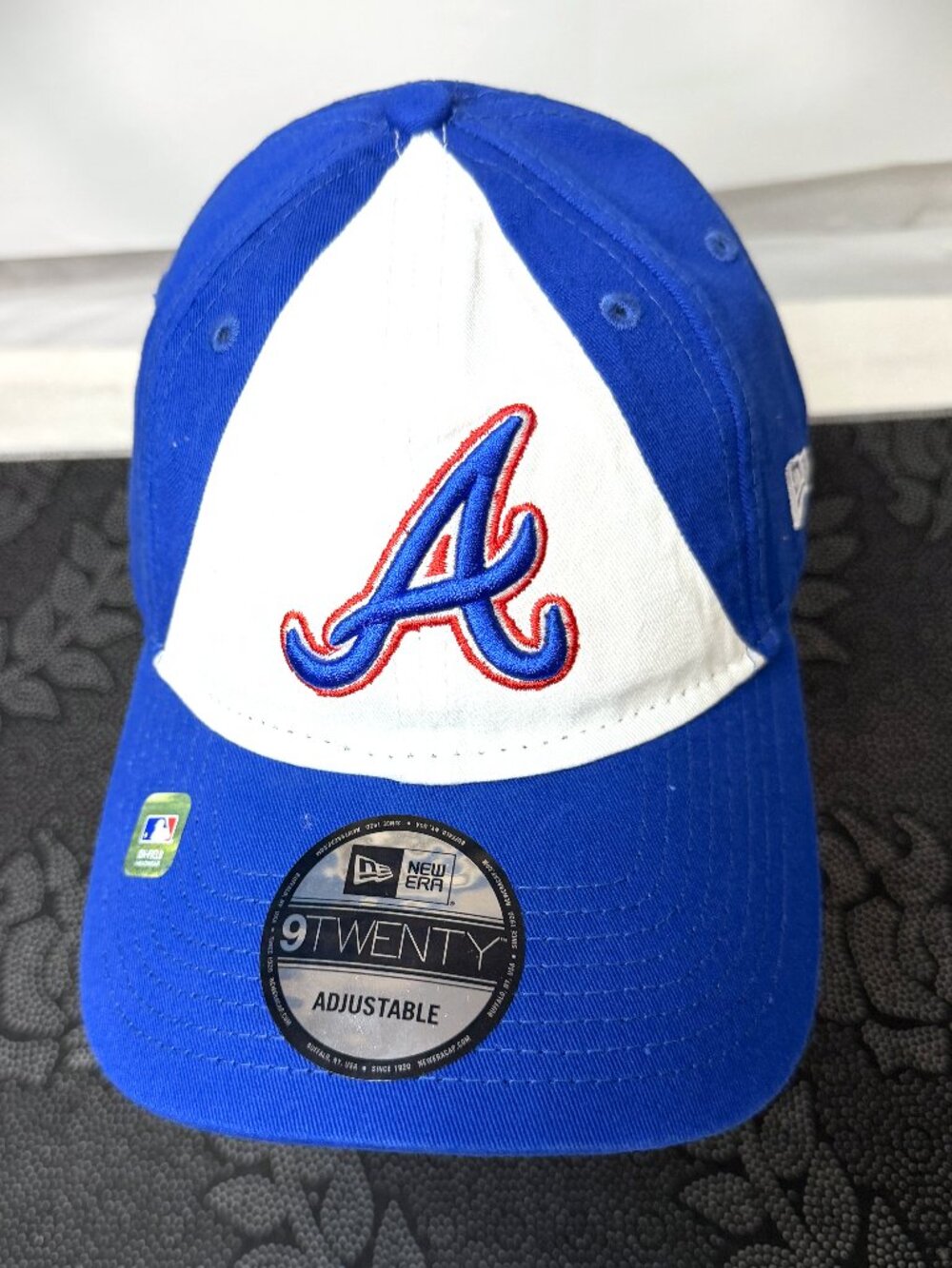 New Era 9Twenty Atlanta Braves Blue/White Strap back Cap 'Keep Swinging' 44